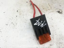 BMW 5 E39 Fuse 611383671449