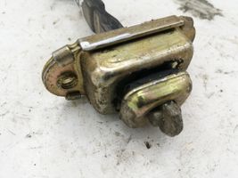 Nissan Primera Türfangband Türfeststeller Türstopper vorne NOCODE