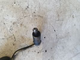 Nissan Primera Tuyau d'alimentation d'injecteur de carburant NOCODE