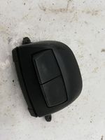 Chevrolet Captiva Boutons / interrupteurs volant 96628528080808