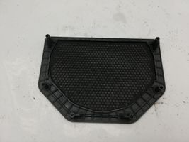 BMW 1 E81 E87 Subwoofer-bassoelementin etusäleikkö/lista 6925328