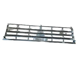 Mitsubishi Pajero Front bumper upper radiator grill 