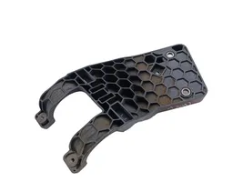 BMW X5 E70 Staffa/supporto di montaggio del filtro carburante 70314607