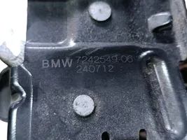 BMW 1 F20 F21 Spyna variklio dangčio 724254906