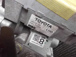 Toyota Verso Pompa del servosterzo 