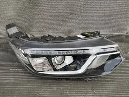 SsangYong Tivoli Lampa przednia ZGM92160080