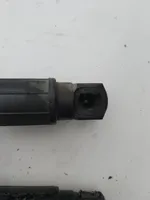 BMW X6 E71 Pompe, vérin hydraulique de hayon 7286118