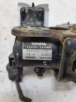 Toyota Prius (XW20) Pompa wody 0644000951