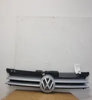 Volkswagen Golf IV Etupuskurin ylempi jäähdytinsäleikkö 1J0853651D