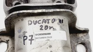 Fiat Ducato Moottorin kiinnityksen tyhjiöputki 01393896080