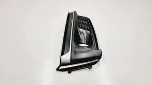 Audi A5 Kratka dolna zderzaka przedniego 8W6807681F