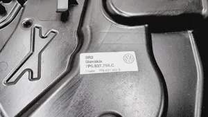 Volkswagen Touareg II Elektryczny podnośnik szyby drzwi przednich 7P6837756C