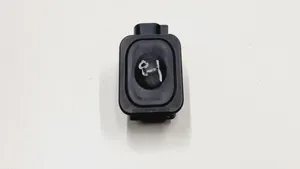 Ford Edge II Przełącznik / Przycisk otwierania klapy bagażnika BB5T-14K147-BA