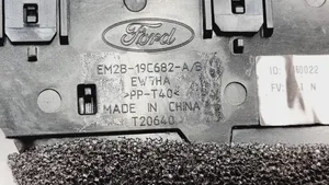 Ford Edge II Dysze / Kratki środkowego nawiewu deski rozdzielczej EM2B-19C682-A