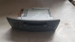 Renault Scenic I Radio/CD/DVD/GPS-pääyksikkö 22DC25962P