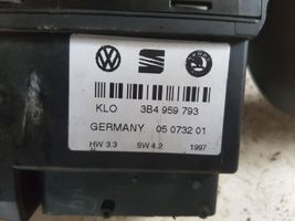 Volkswagen PASSAT B5 Interrupteur commade lève-vitre 3B4959793