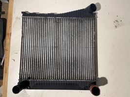 Land Rover Discovery 4 - LR4 Chłodnica powietrza doładowującego / Intercooler AH329L440A