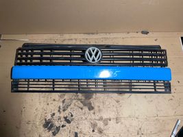 Volkswagen Transporter - Caravelle T4 Griglia superiore del radiatore paraurti anteriore 701853653E