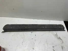 Nissan Terrano Etuoven kynnyksen suojalista 769520F000