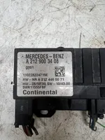 Mercedes-Benz C W204 Unité de commande / module de pompe à carburant A2129003408