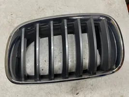 BMW X5 E70 Grille calandre supérieure de pare-chocs avant 7171395