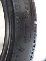 Toyota Land Cruiser (HDJ90) Opony zimowe R19 255/35R19