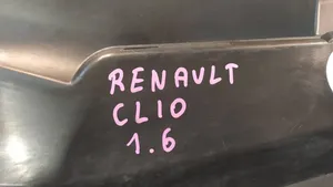 Renault Clio V Etupuskurin ylempi jäähdytinsäleikkö 622567196R