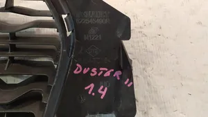 Dacia Duster Kratka dolna zderzaka przedniego 622545490R