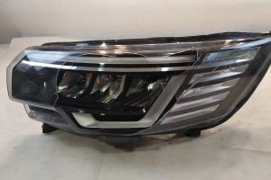 260601790R Renault Trafic III (X82) Headlight/headlamp, 152.94 € | RRR