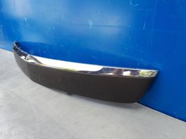 Mazda CX-7 Moulure de pare-chocs avant EH4550B31