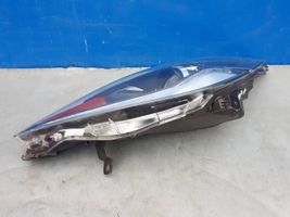 Toyota Aygo AB40 Lampa przednia 0H17