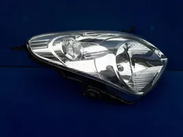 Nissan Pixo Lampa przednia 10017115