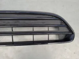 Mini Cooper Countryman F60 Grille calandre supérieure de pare-chocs avant 51137931637