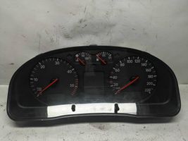 Volkswagen PASSAT B5 Tachimetro (quadro strumenti) 3B0919881M