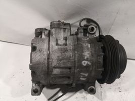 Volkswagen PASSAT B5 Compressore aria condizionata (A/C) (pompa) 4B0260805C