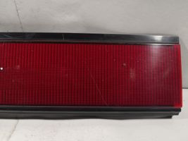 Mazda 323 Lampy tylnej klapy bagażnika 0674434