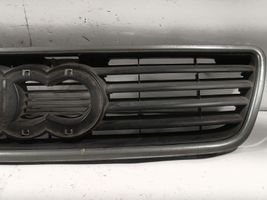 Audi A6 S6 C4 4A Maskownica / Grill / Atrapa górna chłodnicy AD0700602