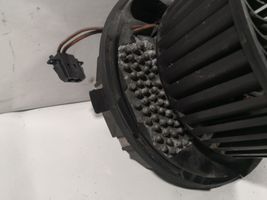 Volkswagen Jetta VI Heater fan/blower 3C0907521F