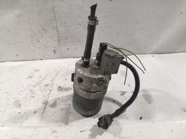 Volkswagen PASSAT B5 Avattavan katon hydraulipumppu 8E0614175F