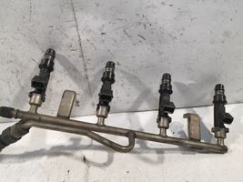 Opel Astra G Set di iniettori 25313846