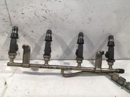 Opel Astra G Set di iniettori 25313846