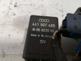 Audi A6 S6 C4 4A Moteur / actionneur 441907485