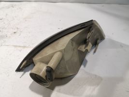 Mitsubishi Carisma Indicatore di direzione anteriore 952157