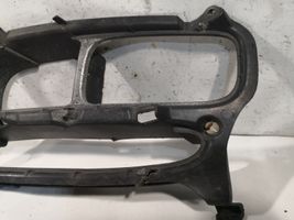 Toyota Avensis T250 Priešrūkinio žibinto apdaila/ grotelės 5212805040