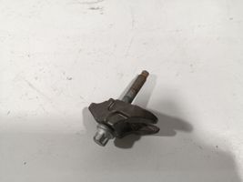Ford C-MAX II Fuel Injector clamp holder 