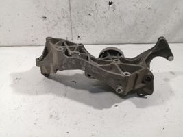 Audi A6 S6 C4 4A Support de générateur / alternateur 058145523E