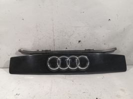 Audi A2 Grille de calandre avant 8Z0010155E