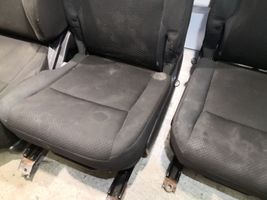 Toyota Corolla Verso AR10 Set sedili 