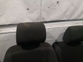 Toyota Corolla Verso AR10 Kit siège 