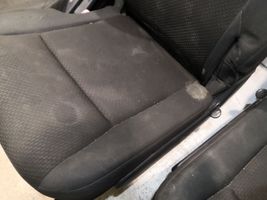 Toyota Corolla Verso AR10 Istuinsarja 